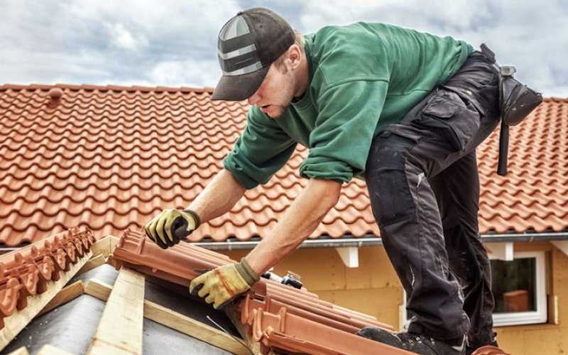 Certified Roofing Contractors Alexandria — Roofing contractor in Alexandria