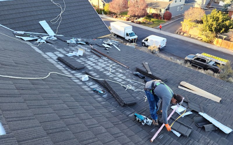 CH Roofing & Construction — Roofing contractor in Bend