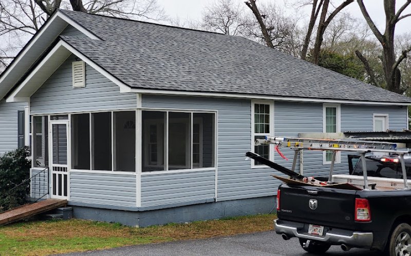 Weather Shielders Roofing Siding & Gutters — Roofing contractor in Columbus