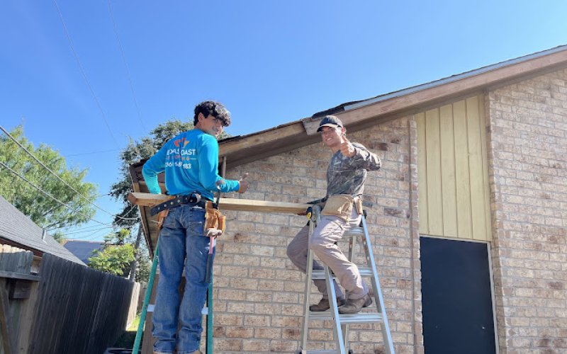 TEXAS COAST ROOFING