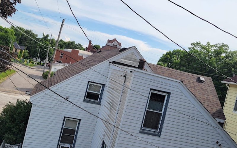 Sieren Roofing Services — Roofing contractor in Davenport