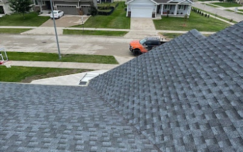 Recon Roofing & Construction — Roofing contractor in Des Moines