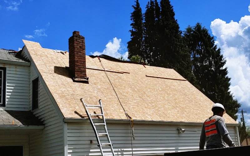 Ruiz Roofing LLC