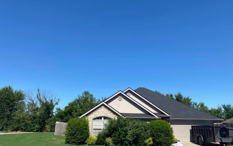Curb Appeal Roofing and Construction — Roofing contractor in Fort Smith