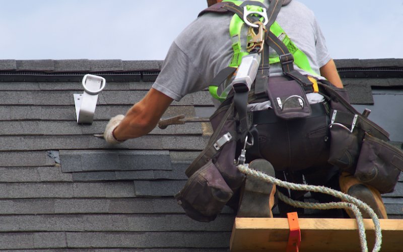 Premier Roofing — Roofing contractor in Fort Wayne