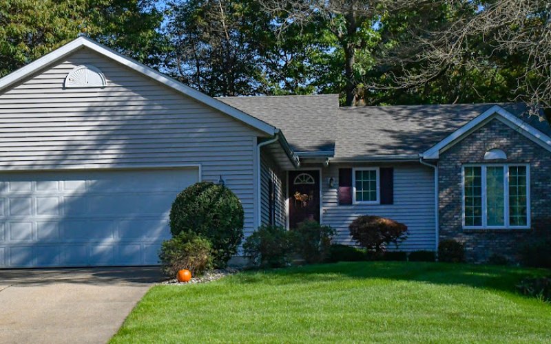Sherriff Goslin Roofing Grand Rapids — Roofing contractor in Grand Rapids