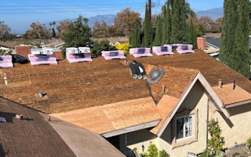 iHeart Roofing — Roofing contractor in Huntington Beach