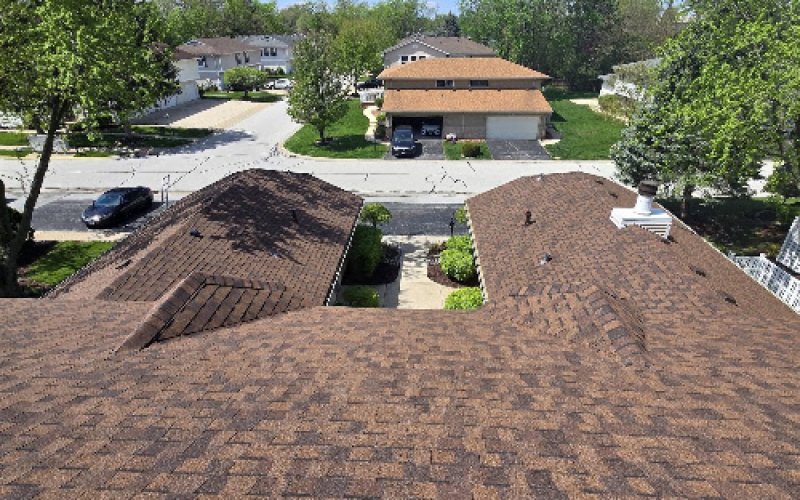 Elite Roofing & Gutters