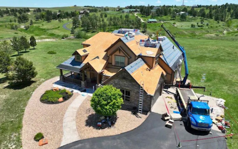 Gates Enterprises LLC — Roofing contractor in Lakewood