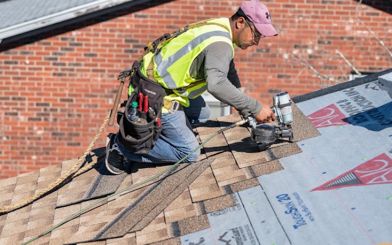 AIC Roofing & Construction Inc — Roofing contractor in Lexington