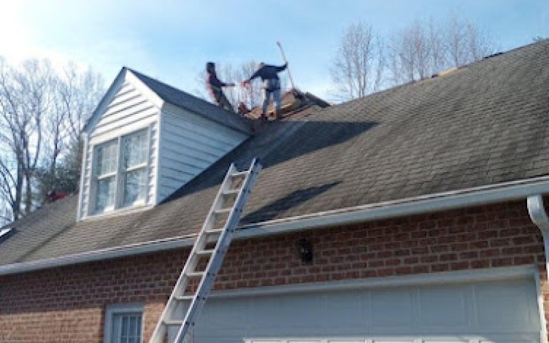 James R Jessie Roofing LLC — Roofing contractor in Lynchburg