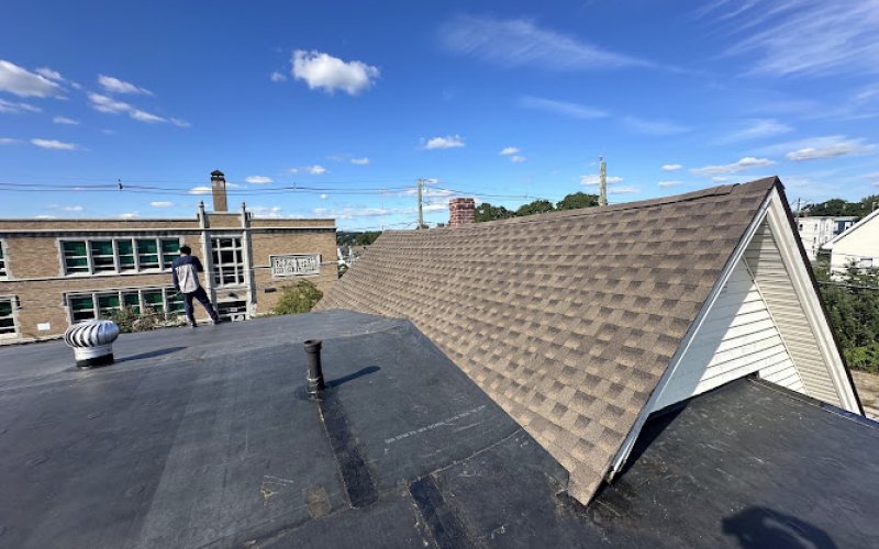 Ridge Roofing LLC