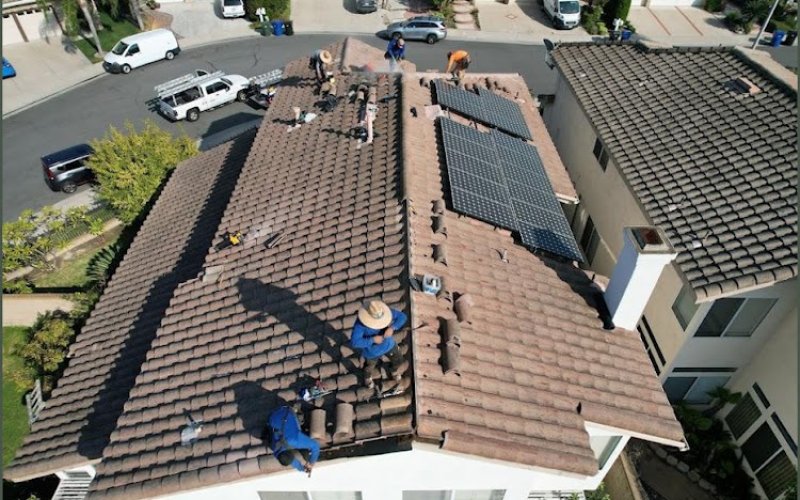 Top Hat Roofing