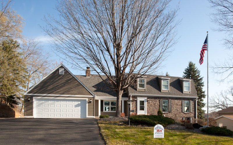Sela Roofing & Remodeling