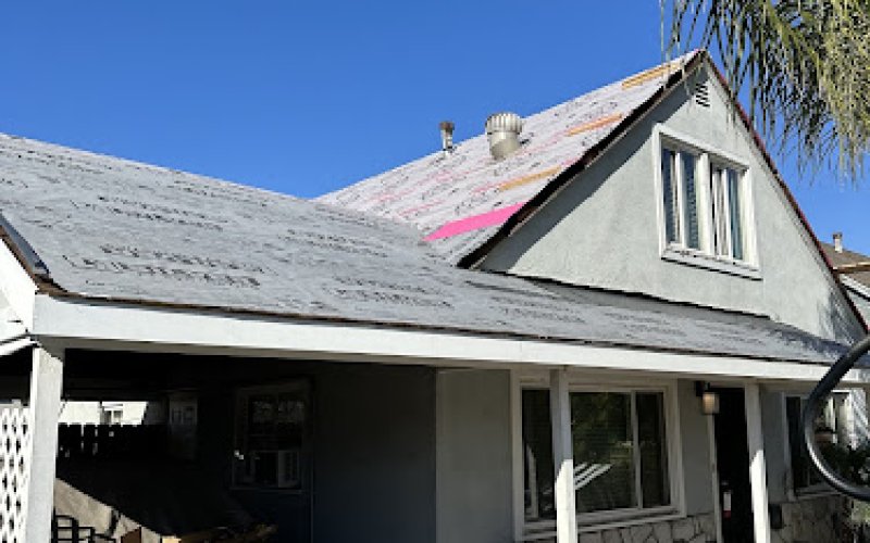 Vizcarra Roofing LLC — Roofing contractor in Norwalk