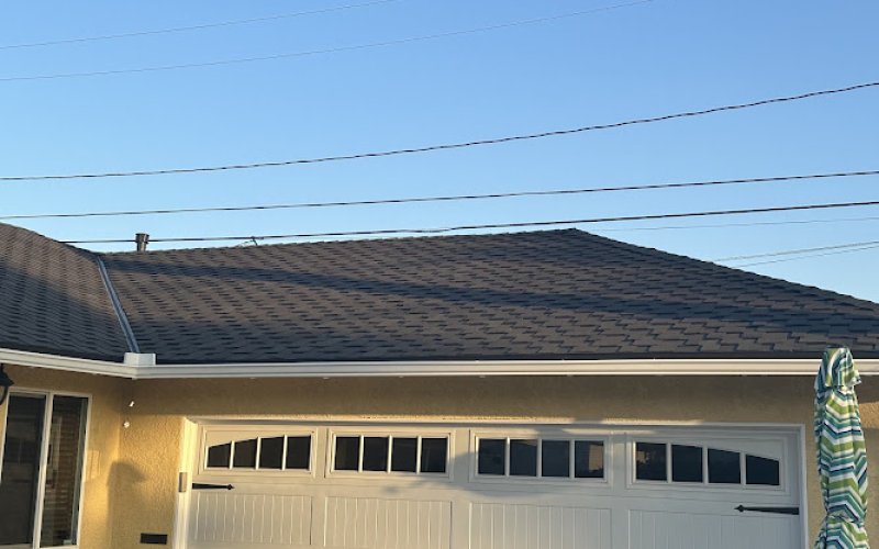 B & M Roofing