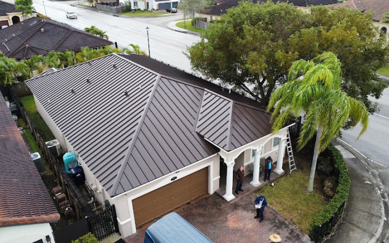 Rockstar Roofing, Inc.