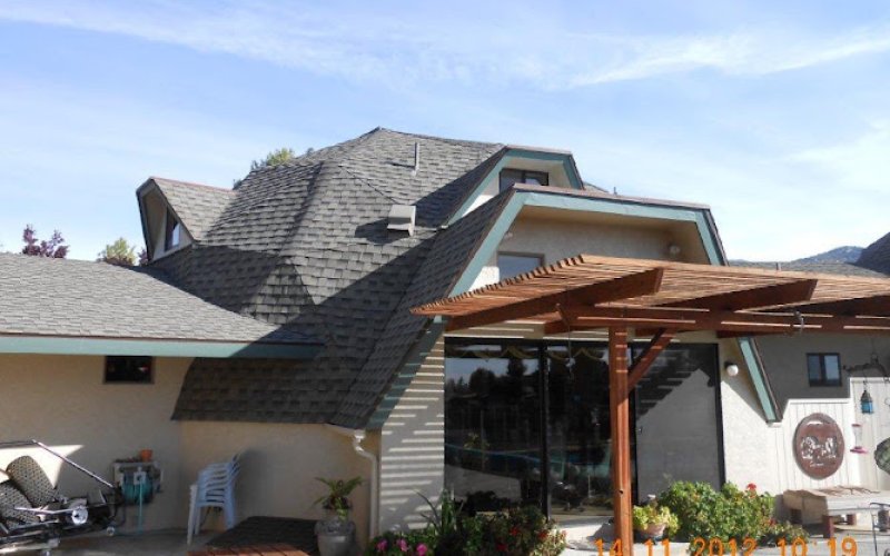 Royal Roof Co