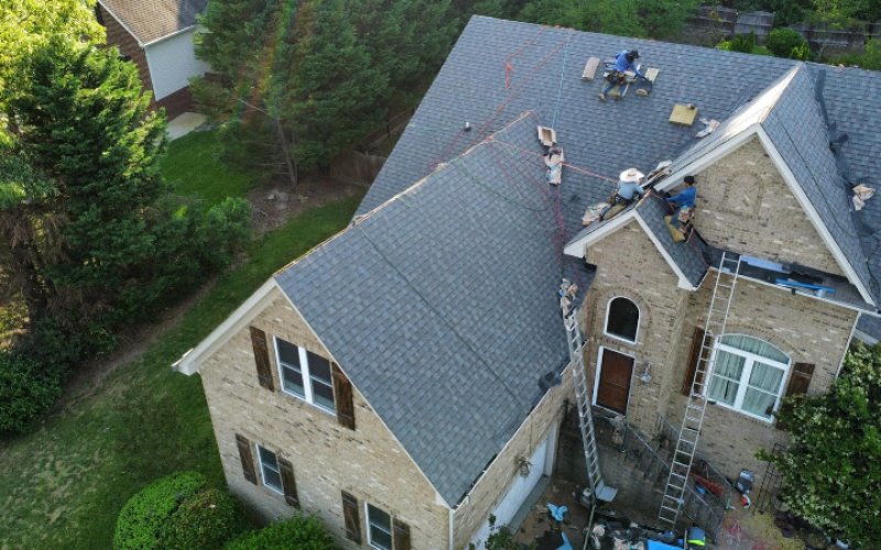 Top Notch Roofing INC