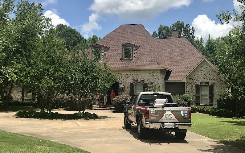 Dickerson Contracting, LLC — Roofing contractor in Ridgeland