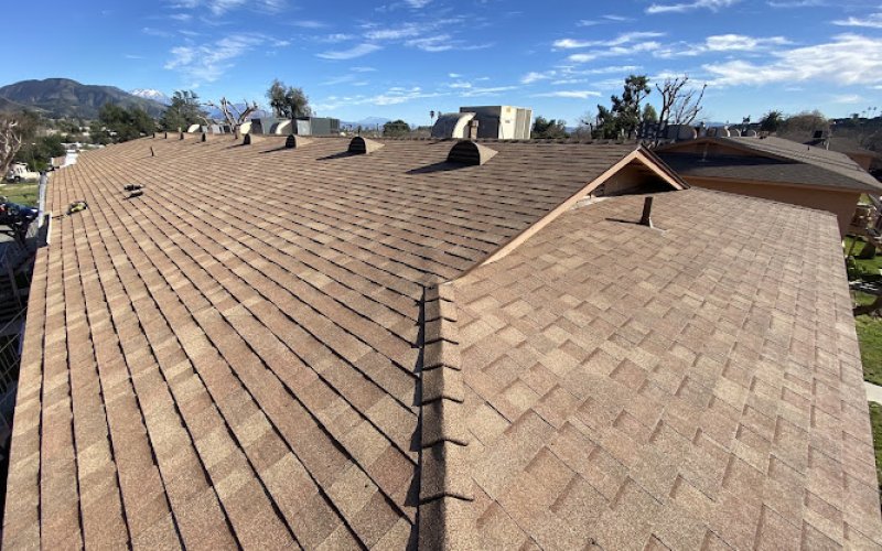 Veirs Kluk Roofing — Roofing contractor in Riverside