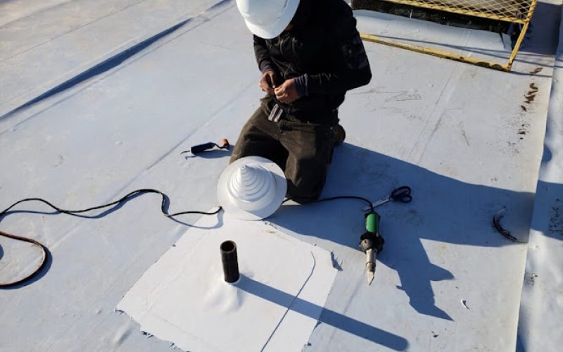 St. Louis Commercial Roofing — Roofing contractor in St. Louis