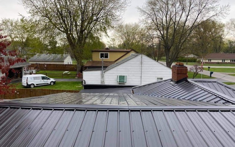 SMR HomePros — Roofing contractor in Toledo