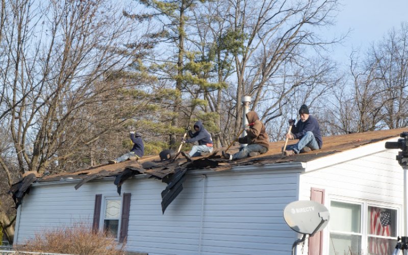 Tri-State Windows, Siding and Roofing — Roofing contractor in Toledo