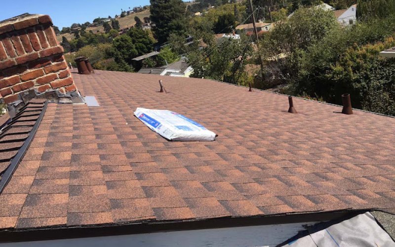 Navo Roofer & Gutters