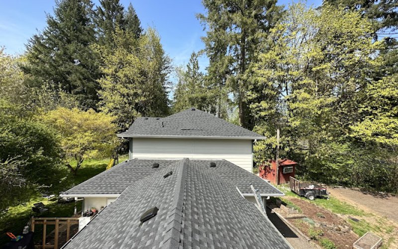 J&J Roofing & Construction