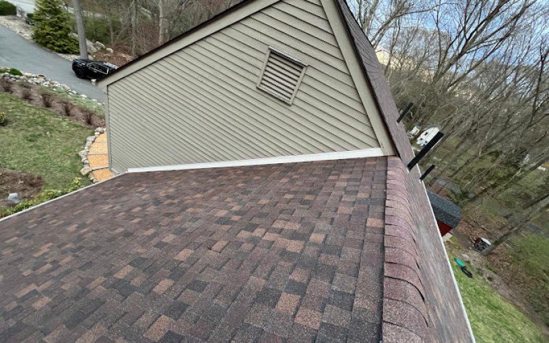 START ROOFING LLC