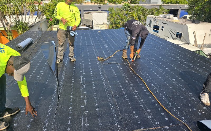 All Pro Builders & Roofing — Roofing contractor in West Palm Beach