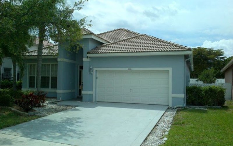 KLR Roofing Corp. — Roofing contractor in West Palm Beach
