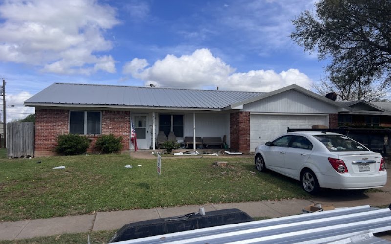 Red River Roofing and Construction