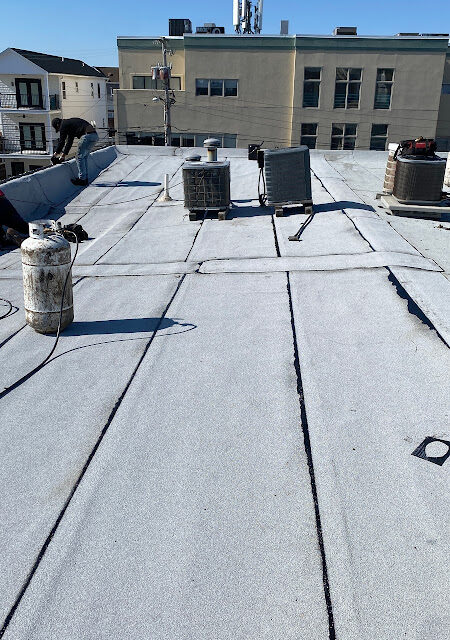 FM & Loonstyn Roofing