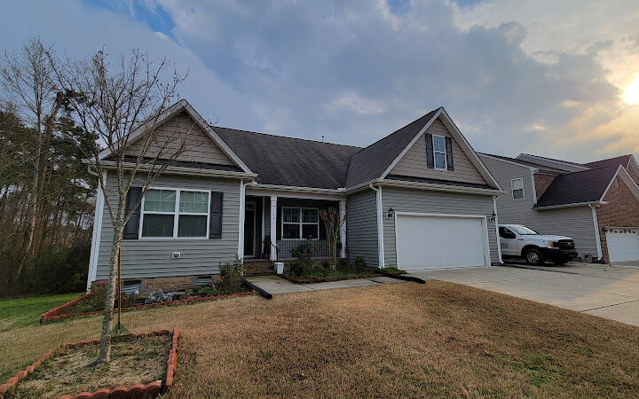 5413 Hillsborough St